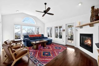 Stunning Hedgesville Mountain Home with Fire Pit & Screened Porch Near Hedgesville, WV - 3