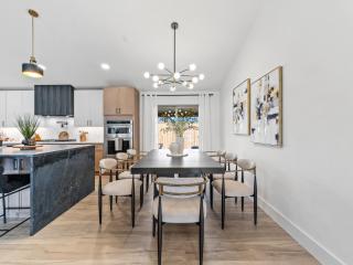 Amelia's Corner Game Room Fire Pit Hot Tub - 5