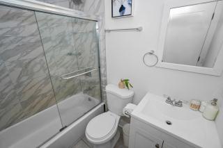 South Loop 2BR Chicago 420-Friendly Near McCormick & Chinatown - 1