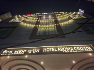 HOTEL AROMA CROWN - 8