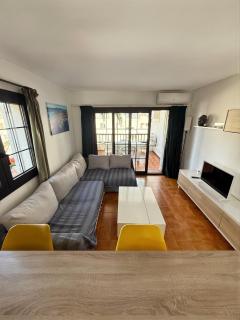 Apartamento en la Escala con piscina y parking - 3