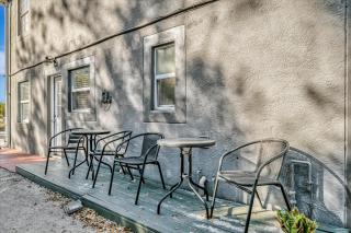 Swann Ave House 4B 3B Sleeps 10 Near Hyde Park - 5