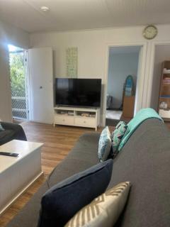 7 Salty Air Beach Shack Pets OK 350m to the beach! - 3