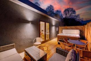Lodge 17 by Ashgrove Leisure - 9