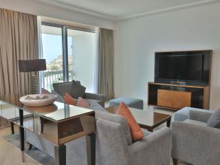 Mövenpick Hotel Beirut - 4