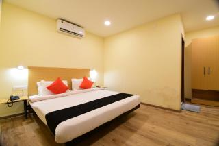Hotel Ambika Grand - 8