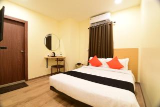 Hotel Ambika Grand - 5