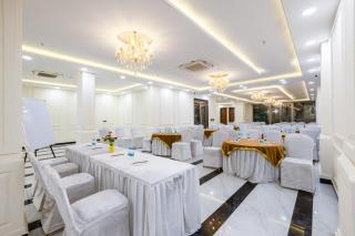S by Z Hotels, Baani Square - 1