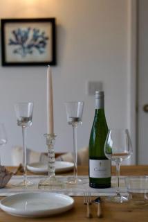 Cosy Canal-side lodge with log burner - 1