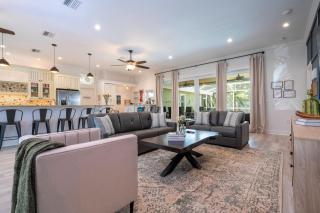 Beach House Steps from the Water-Anna Maria Island - 2