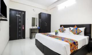 FabHotel Grand Valley - 2