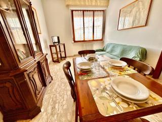 TRILO ANTONIO ampio appartamento in centro a Numana - 7