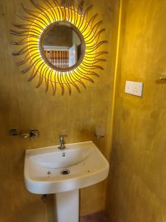 The Continental Hotel - 1