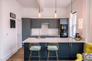 The Leiston, High Street - 7