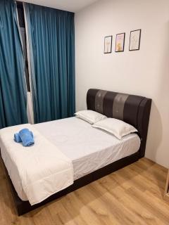 Hann's Residence with wide-angle view - 1