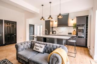 The Leiston, Valley Road - 0