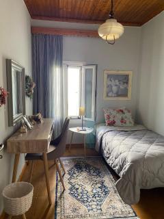 Bee Hive's Country House - 2