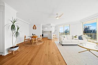 Main Beach Escape Pool, Spa, Sauna Gym Tennis - 3