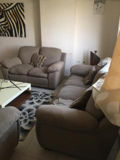 شقه مفروشه غرفتين امام Auc بجانب بافاريا دور 3 بدون مصعد - 1