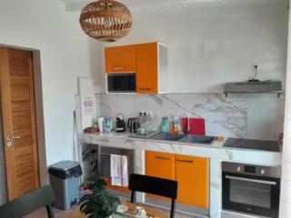 Gîtes les colibris jaunes, appartement 3 Maracudja avec piscine à Marie-Galante, Guadeloupe - 7