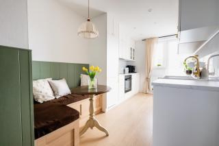 Black Sheep Apartment with Balcony and Free Parking in City Center - 1