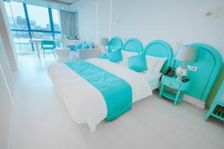 Rise & Shine Hotel - 0