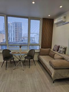 Nyvky Like Home - Файна Таун - Сучасна квартира з сезонним басейном кв 26 - 7