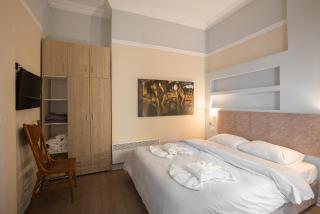 vintege style apartment - 8