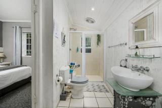 302 On Old Sea View Road Chelsea - 1