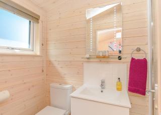 Hazelhurst Lodges - 8