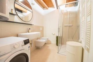 Duomo View Apartment - 200 meters from subway - 7