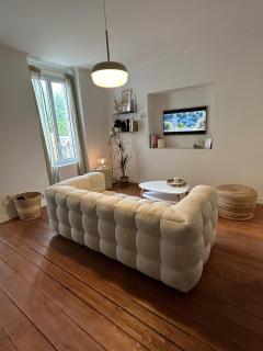 Beautiful apartment with balcony, Dijon center - 8