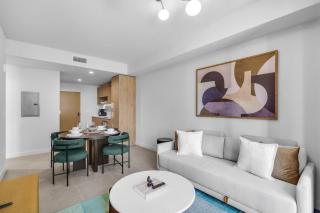 Miami Worldcenter Condo Hotel Amenities Prime Location Sleeps 4 - 6