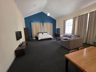 Crescent by Oasis - 9