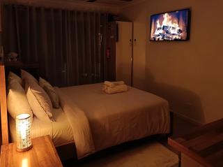 Deluxe Queen Studio New - 6