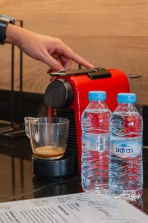 Central Marrakech Luxury 2-Bedroom Stunning Balcony Views - 5