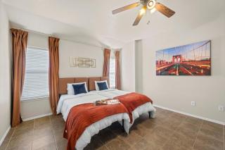 NEW Killeen 8-10 Bd sleeps max 10 ppl 5 min to Fort Hood Families Groups Pets Ok - Professionally Managed by Stay Albatross - 3