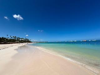 2 Bedroom Apartment with Beach Access - Bávaro, Punta Cana - 7