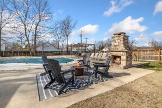 Palm Pool House-Pool-IN Downtown-Walk Everywhere - 9