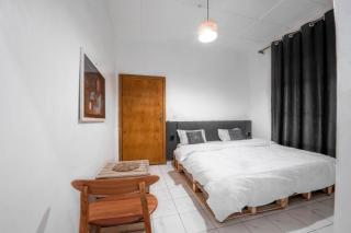 Pili House & Garden Lodge, Rwanda - 4