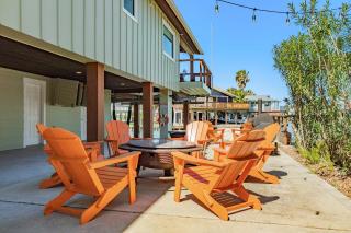 The Oasis - Private Pool, Bayfront, Fire Pit! - 6
