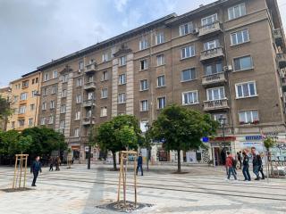 Breakfast City Pulse, flat in top center Sofia - 1