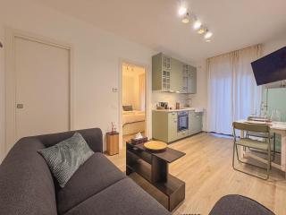 Relax e stile a Civitanova Marche by Host Hero - 5