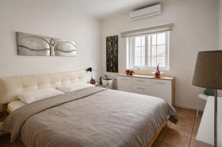 Comfortable Private Room in Fgura - Easy Airport Access - 0