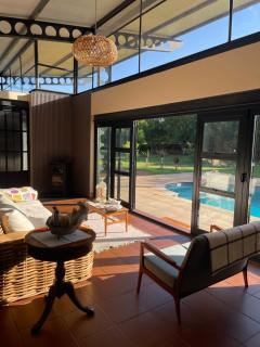 Hartbeespoort Escape, Pool, Private Hot Tub & Mountain Views - 8