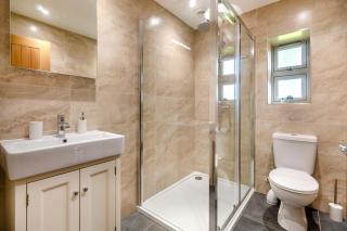 5 Bed in Washbrook oc-m33105 - 3