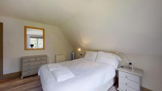 05 Trevithick Court, Tolroy Manor - 2