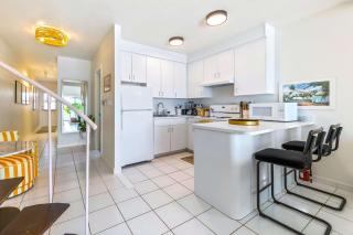 Moon Bay 2 Bdr Beachfront Condo with Pool and Tennis - 2