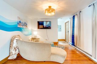 Steps to Nantasket Beach Waterfront Gem with Patio! - 4