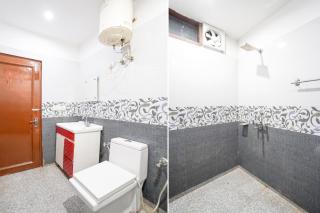 Hotel Sarvwaya Inn, Saket - 3